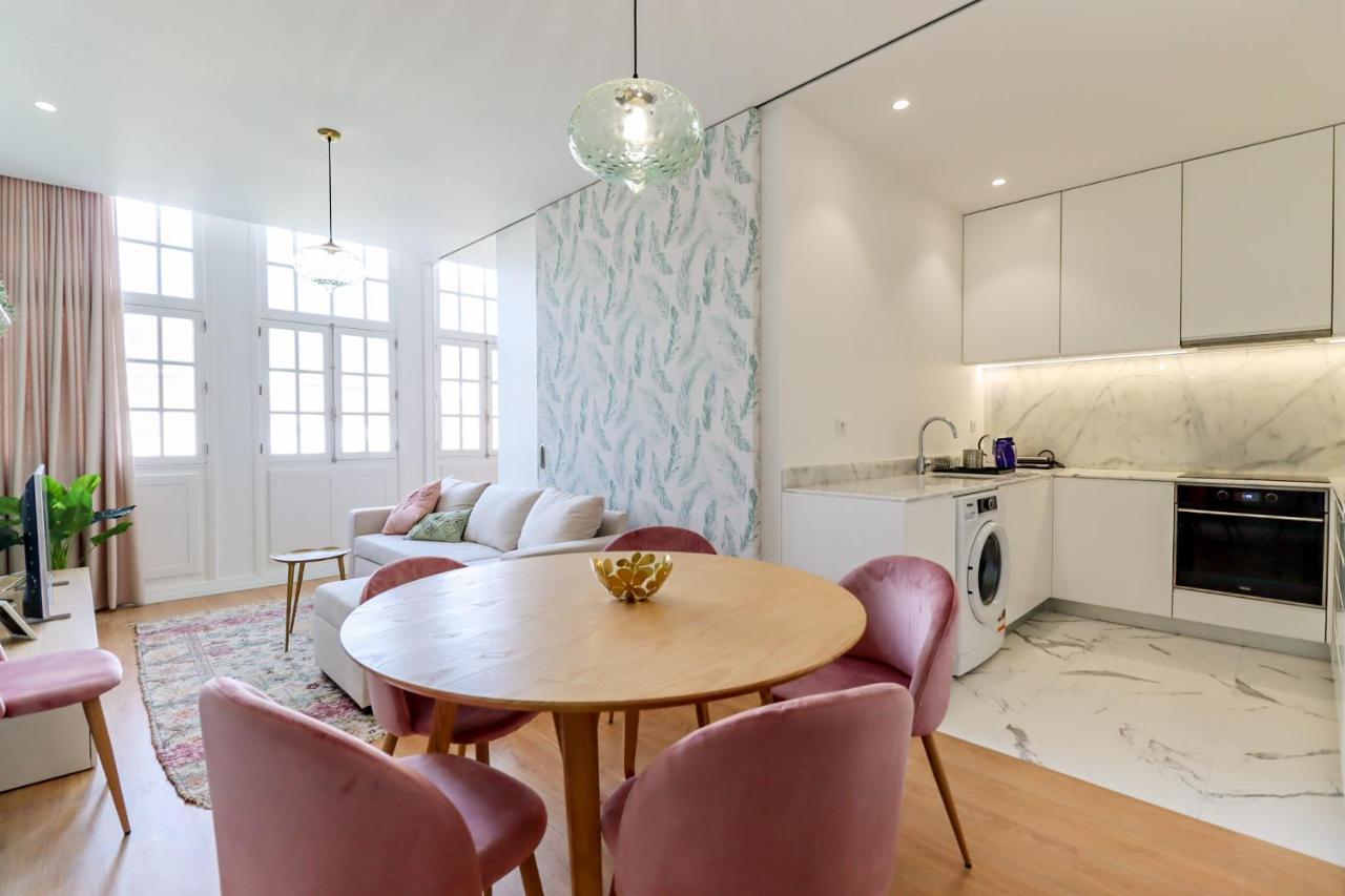 Santa Luzia Views - Modern City Centre Apartment With Iconic Views Viana do Castelo Bagian luar foto