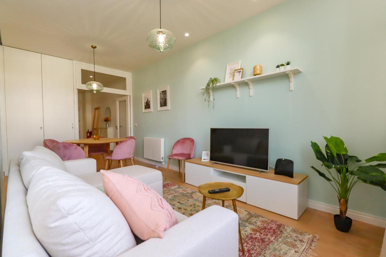 Santa Luzia Views - Modern City Centre Apartment With Iconic Views Viana do Castelo Bagian luar foto