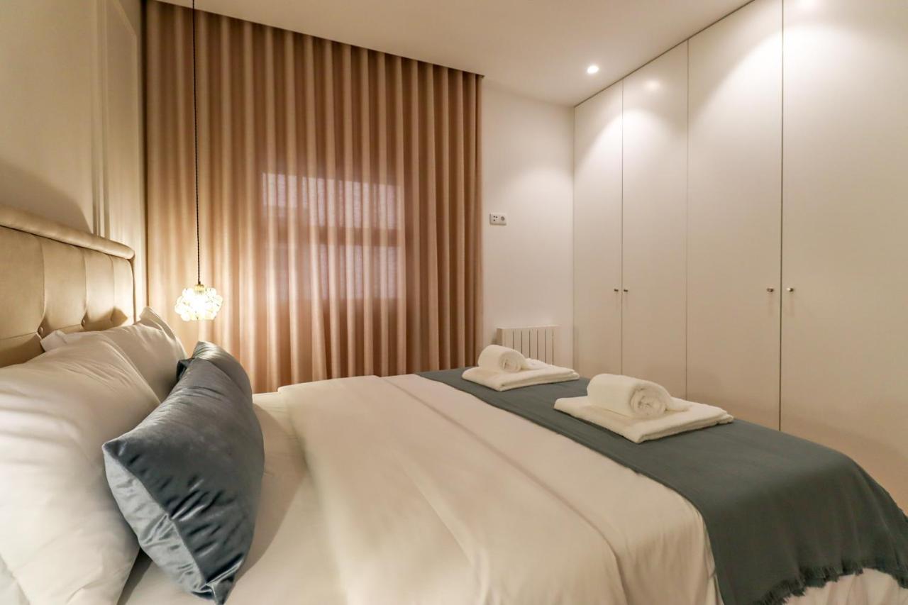 Santa Luzia Views - Modern City Centre Apartment With Iconic Views Viana do Castelo Bagian luar foto