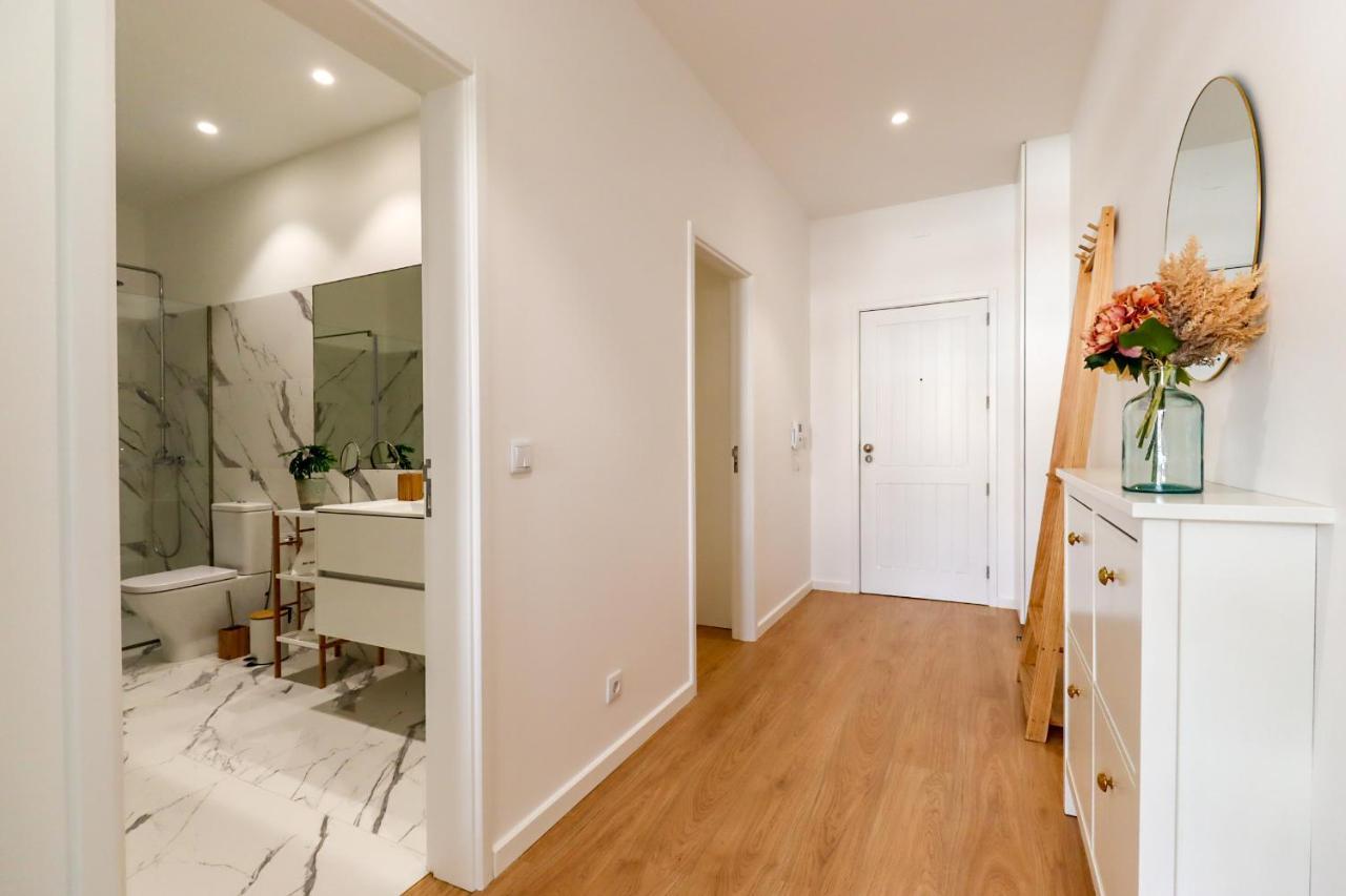 Santa Luzia Views - Modern City Centre Apartment With Iconic Views Viana do Castelo Bagian luar foto